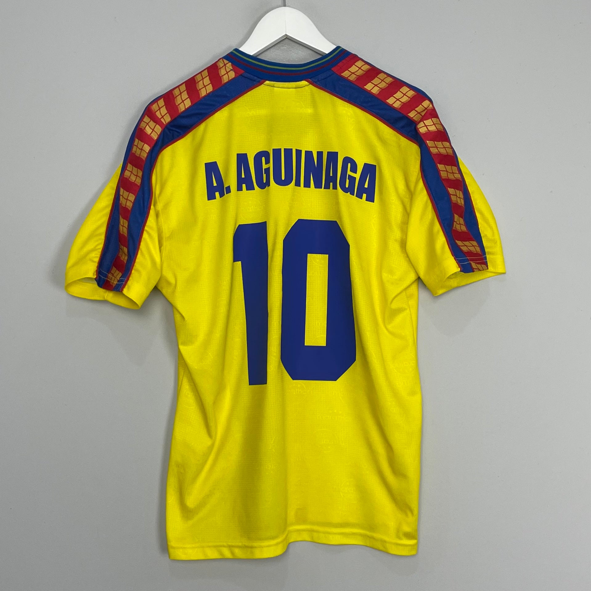 Shop 1998/01 ECUADOR A.AGUINAGA #10 HOME SHIRT (S) MARATHON, classic football shirts, vintage football shirts & retro soccer jerseys at Cult Kits