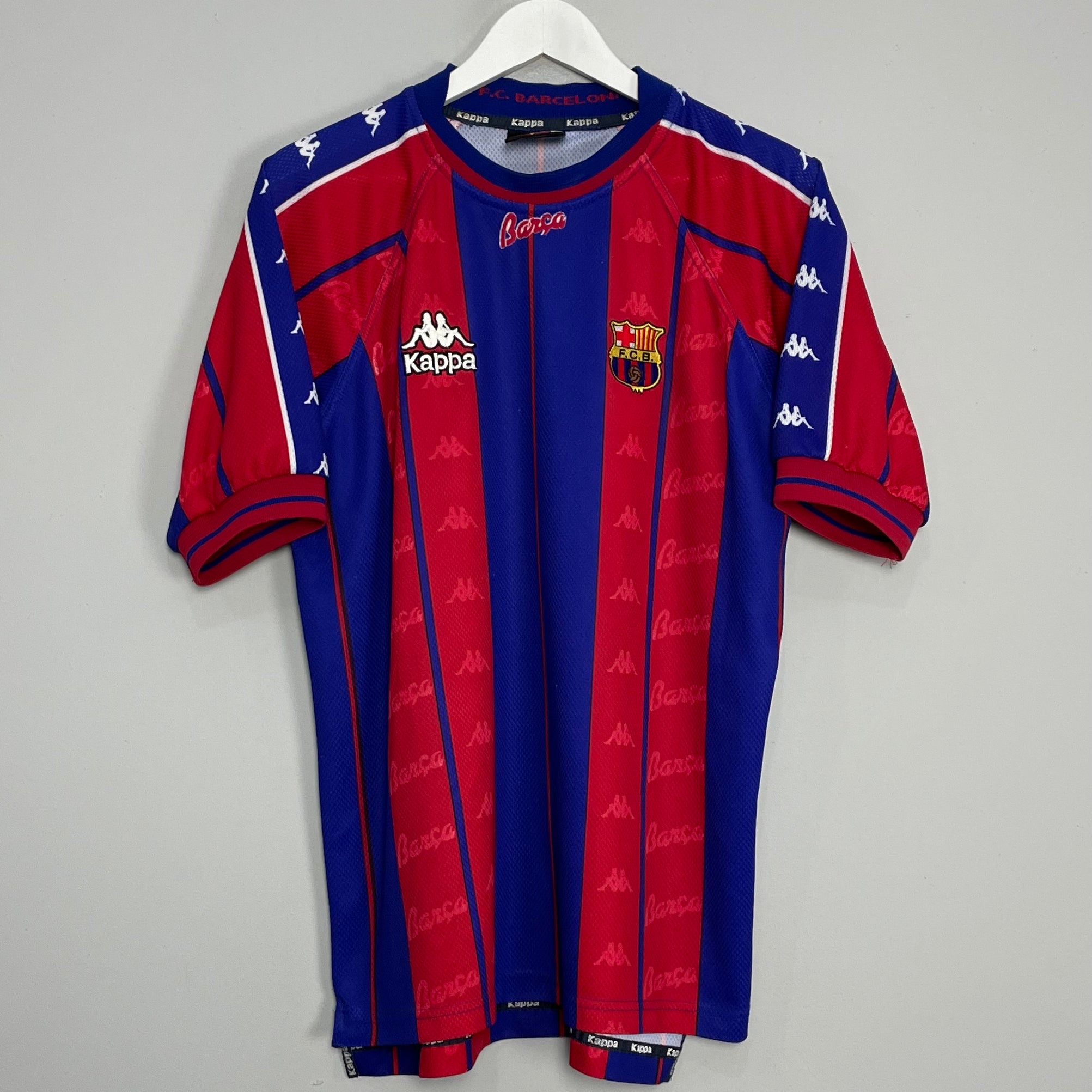 Shop 1997/98 BARCELONA HOME SHIRT (XL) KAPPA, classic football shirts, vintage football shirts & retro soccer jerseys at Cult Kits