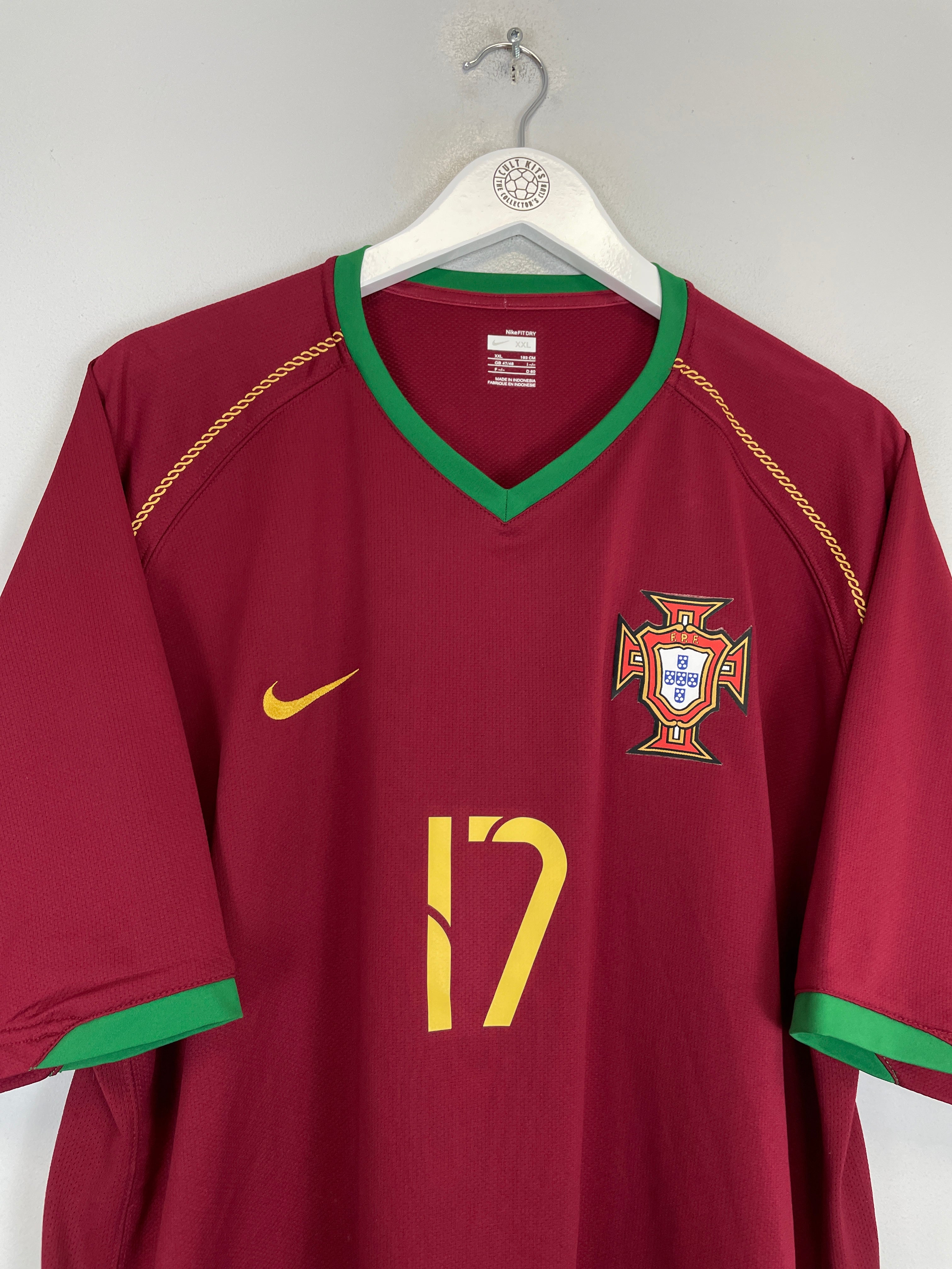Shop 2006/08 PORTUGAL C.RONALDO #17 HOME SHIRT (XXL) NIKE, classic football shirts, vintage football shirts & retro soccer jerseys at Cult Kits