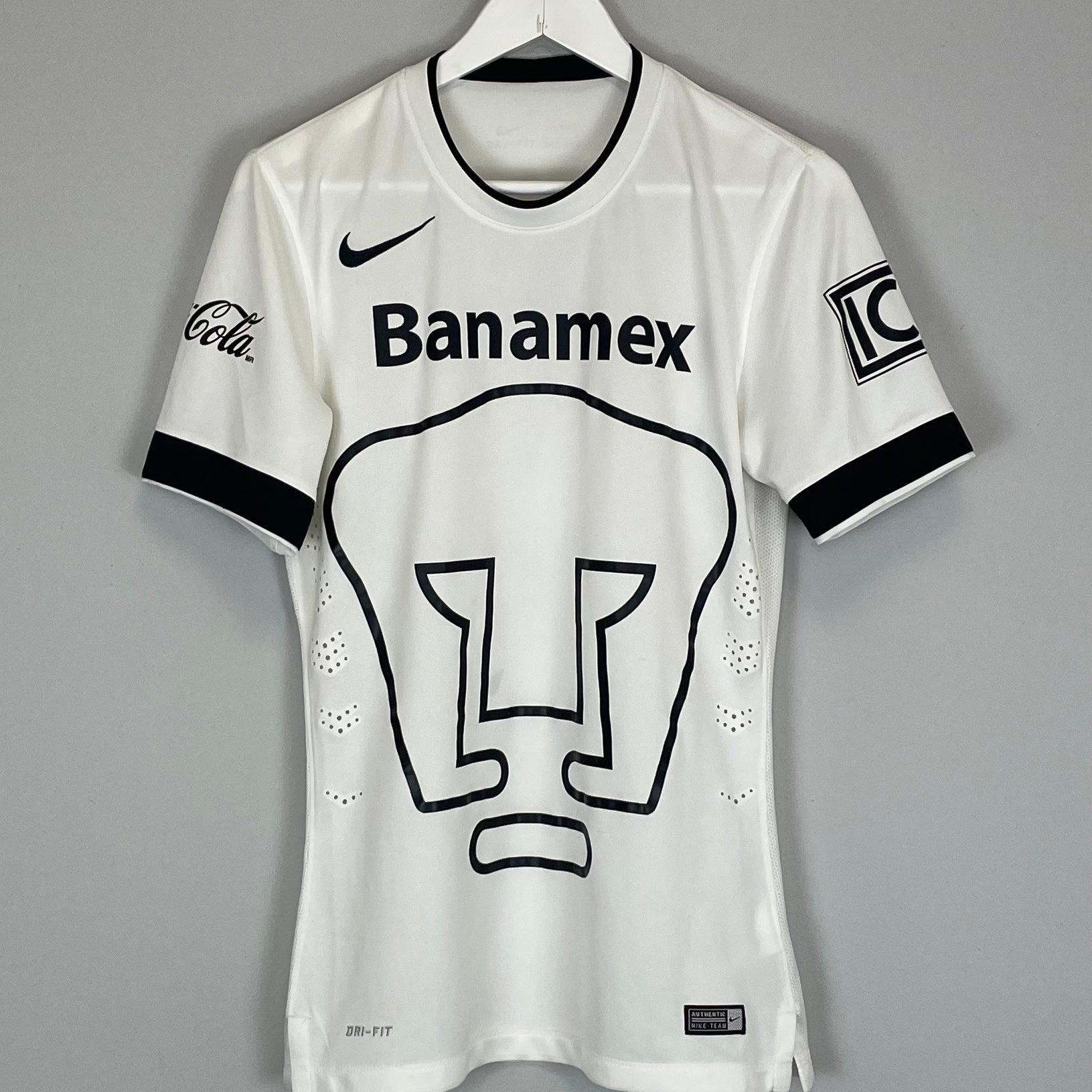 Shop 2014/15 UNAM PUMAS THIRD SHIRT (S) NIKE, classic football shirts, vintage football shirts & retro soccer jerseys at Cult Kits