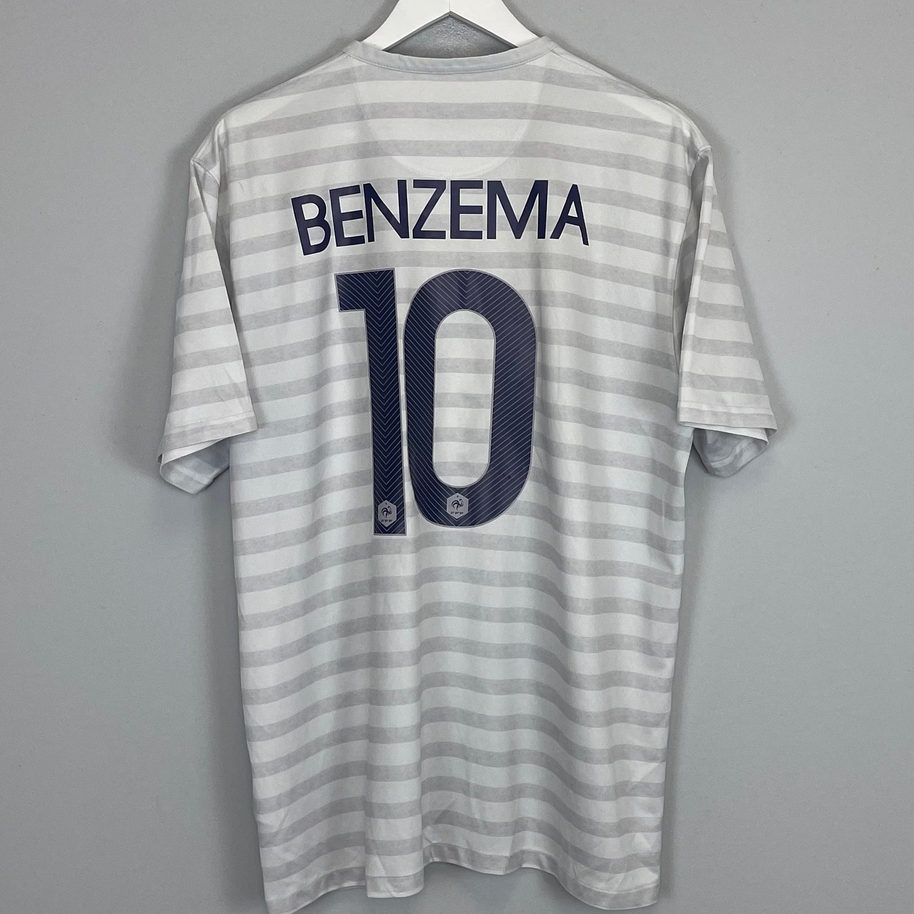 Shop 2014/15 FRANCE BENZEMA #10 AWAY SHIRT (XL) NIKE, classic football shirts, vintage football shirts & retro soccer jerseys at Cult Kits