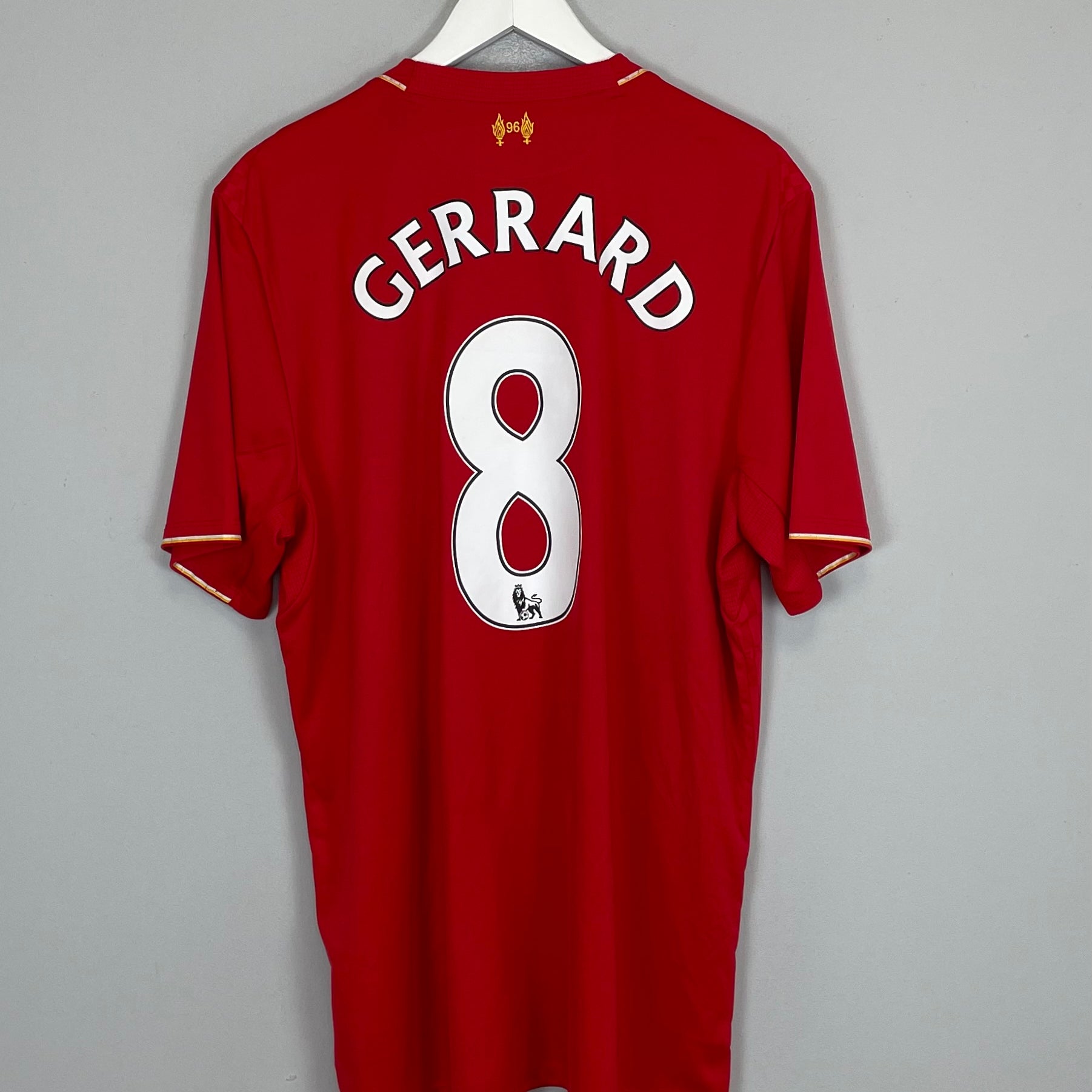 Shop 2015/16 LIVERPOOL GERRARD #8 HOME SHIRT (XL) NEW BALANCE, classic football shirts, vintage football shirts & retro soccer jerseys at Cult Kits