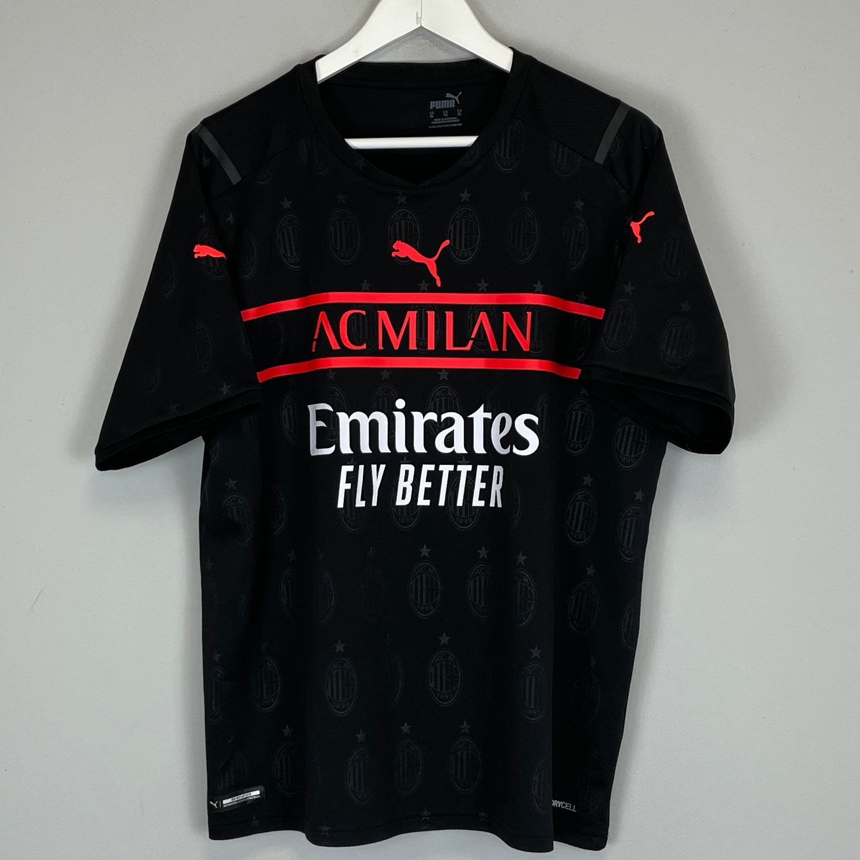 Shop 2021/22 AC MILAN THIRD SHIRT (XL) PUMA, classic football shirts, vintage football shirts & retro soccer jerseys at Cult Kits