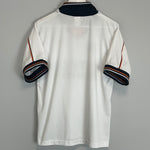 Shop 1999/00 VALENCIA HOME SHIRT (S) LUANVI, classic football shirts, vintage football shirts & retro soccer jerseys at Cult Kits