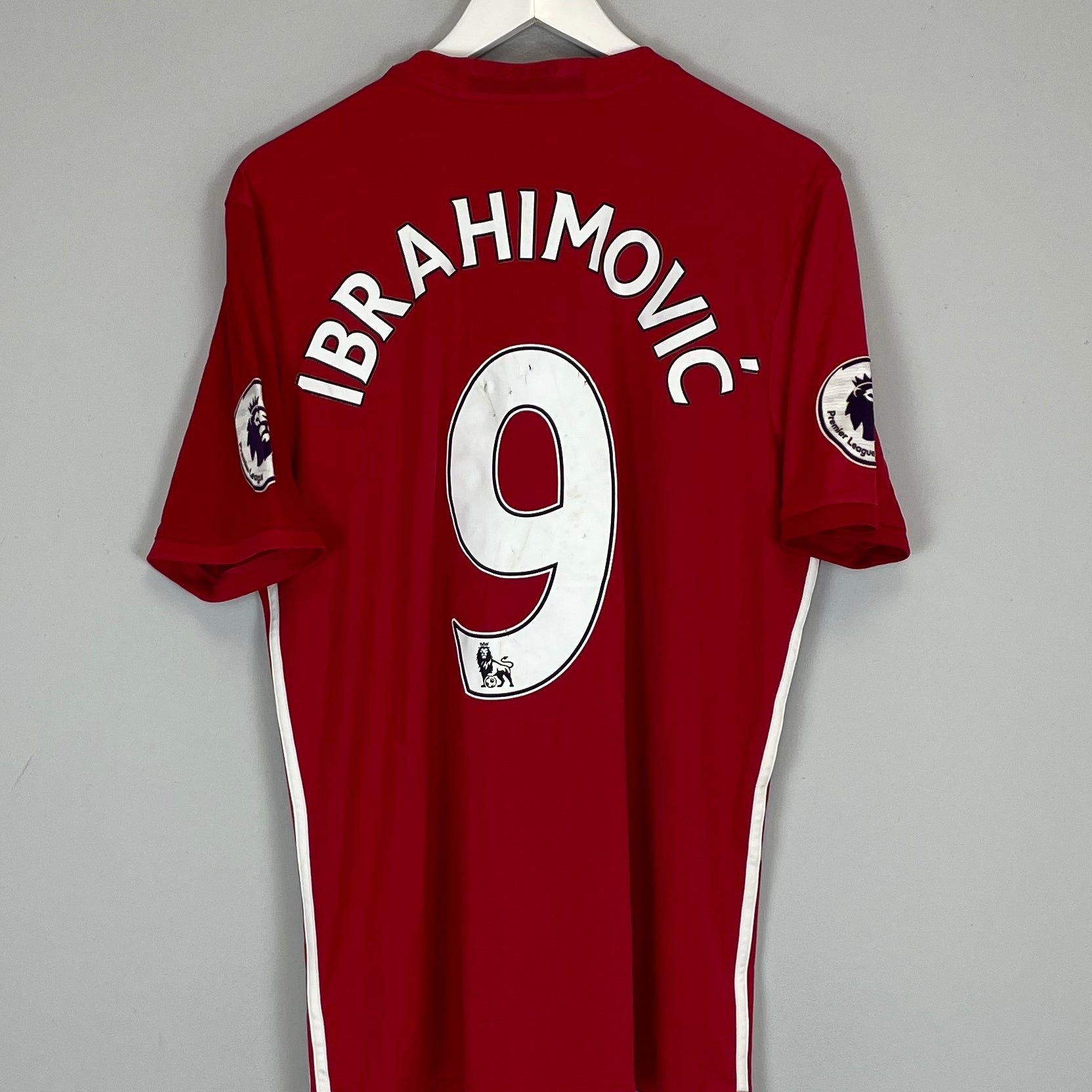 Shop 2016/17 MANCHESTER UNITED IBRAHIMOVIC #9 HOME SHIRT (L) ADIDAS, classic football shirts, vintage football shirts & retro soccer jerseys at Cult Kits