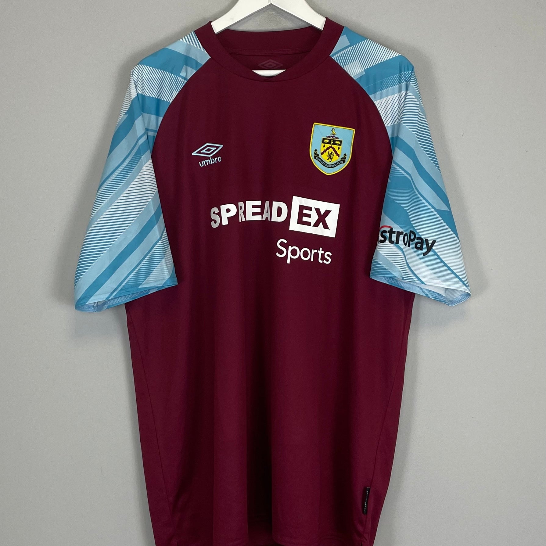 Shop 2021/22 BURNLEY HOME SHIRT (XXXL) UMBRO, classic football shirts, vintage football shirts & retro soccer jerseys at Cult Kits