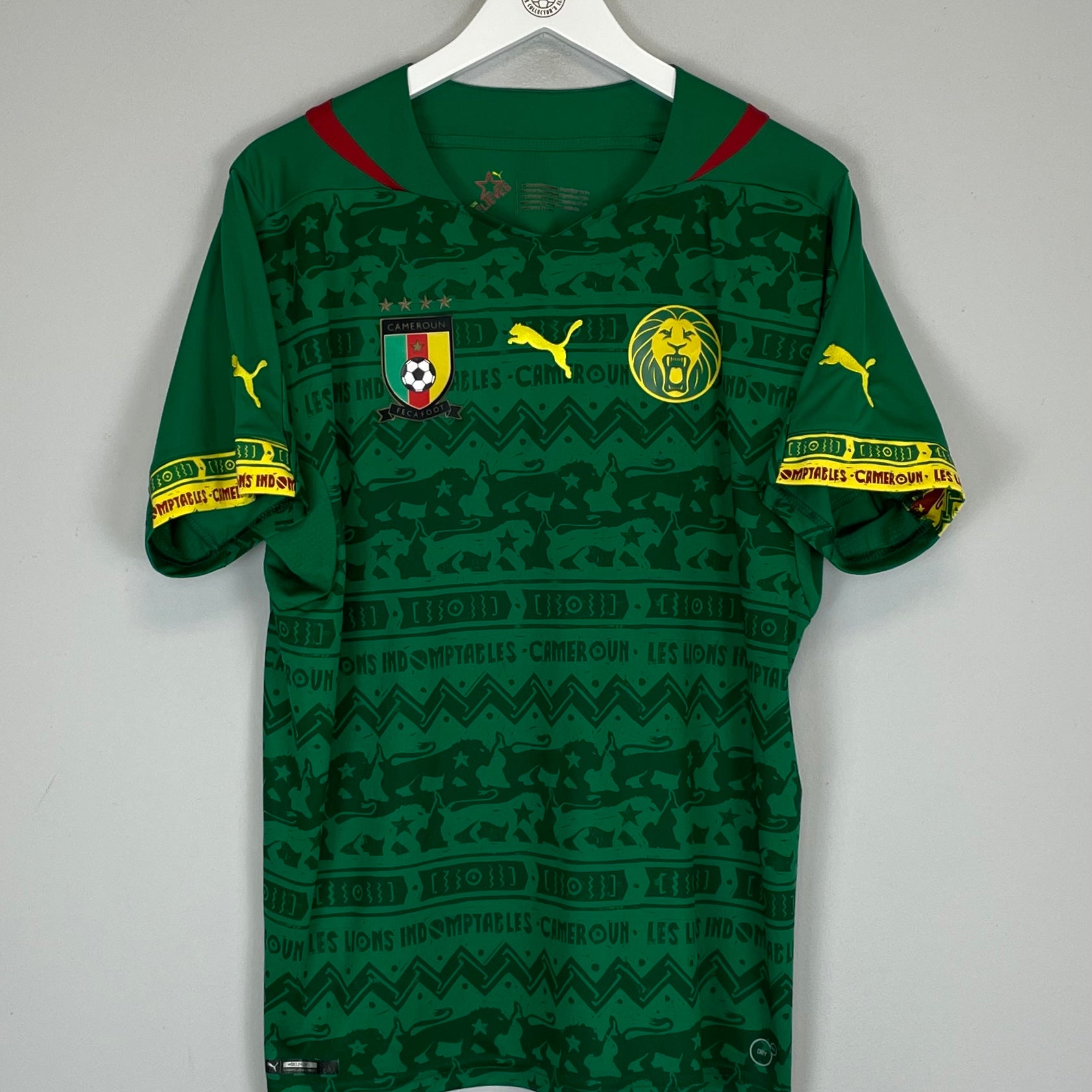 Shop 2014/15 CAMEROON HOME SHIRT (L) PUMA, classic football shirts, vintage football shirts & retro soccer jerseys at Cult Kits