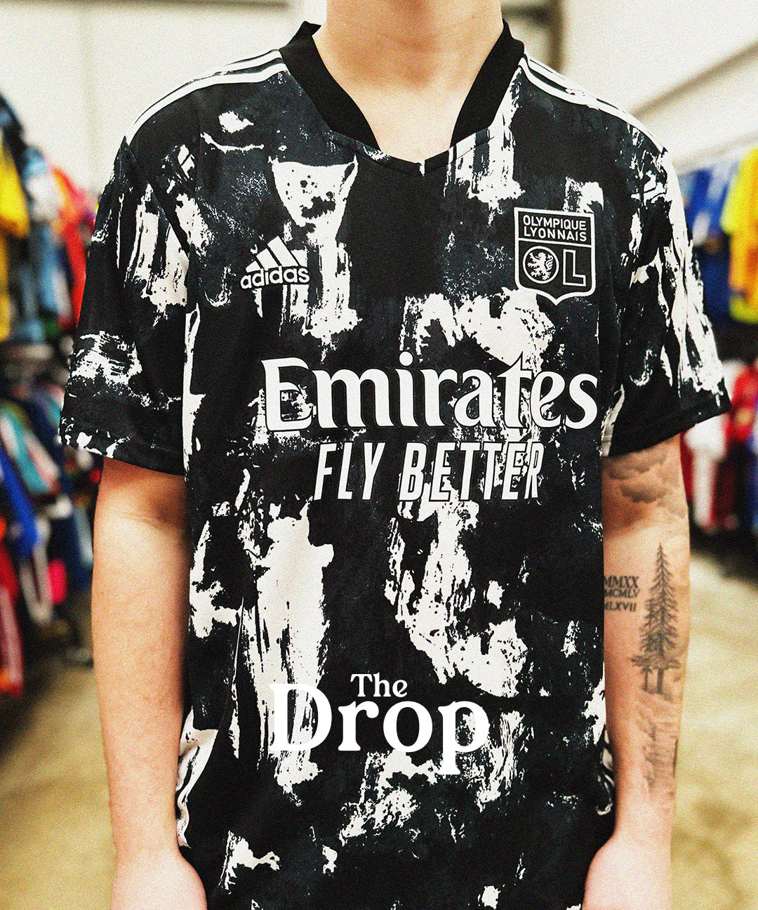 cult kits | new in collection , new shirts every day , classic ,  retro , vintage , football shirts , soccer jersey , authentic football shirts , authentic classic football shirts , authentic soccer jersey , Lyonnais , adidas , short sleeved , vibrant , modern