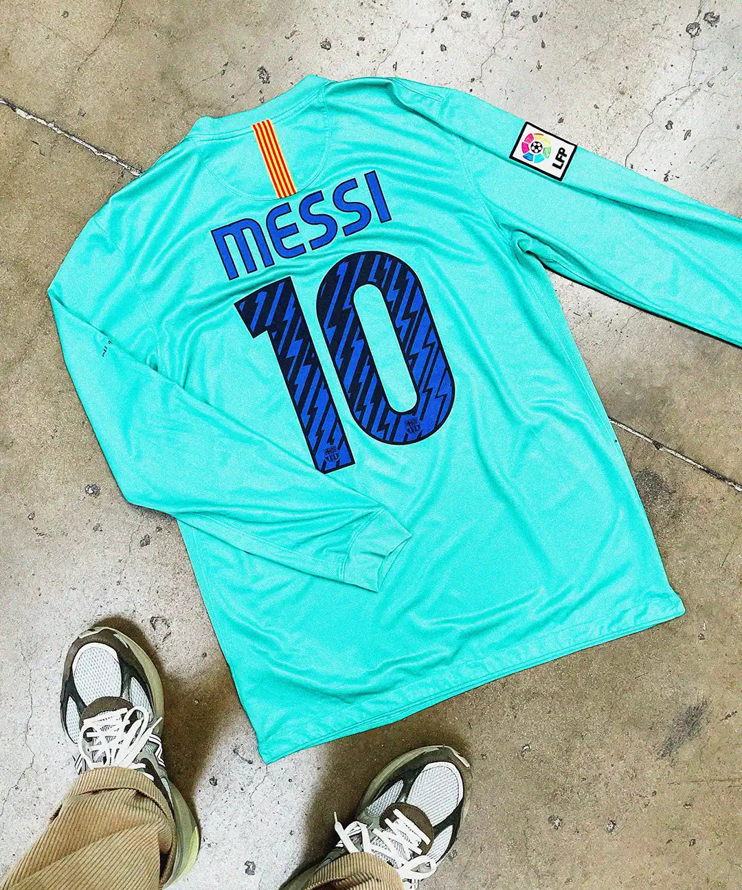 cult kits | new in collection , new shirts every day , classic retro , vintage , football shirts , soccer jersey , authentic football shirts , authentic soccer jerseys