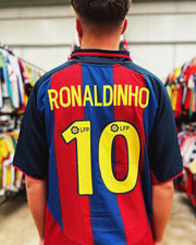 Cult Kits |  Barcelona Nike , home shirt  , Ronaldinho 10 , short sleeve , Football shirts , Retro , Soccer Jersey, Classic football shirts , Classic soccer jersey , Vintage football shirt , cult kits , festival fits , unique football shirts