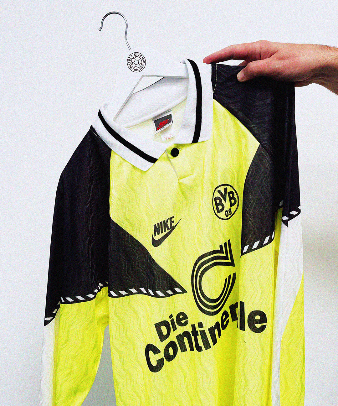 cult kits | new in collection , new shirts every day , classic retro , vintage , football shirts , soccer jersey , authentic football shirts , authentic soccer jerseys