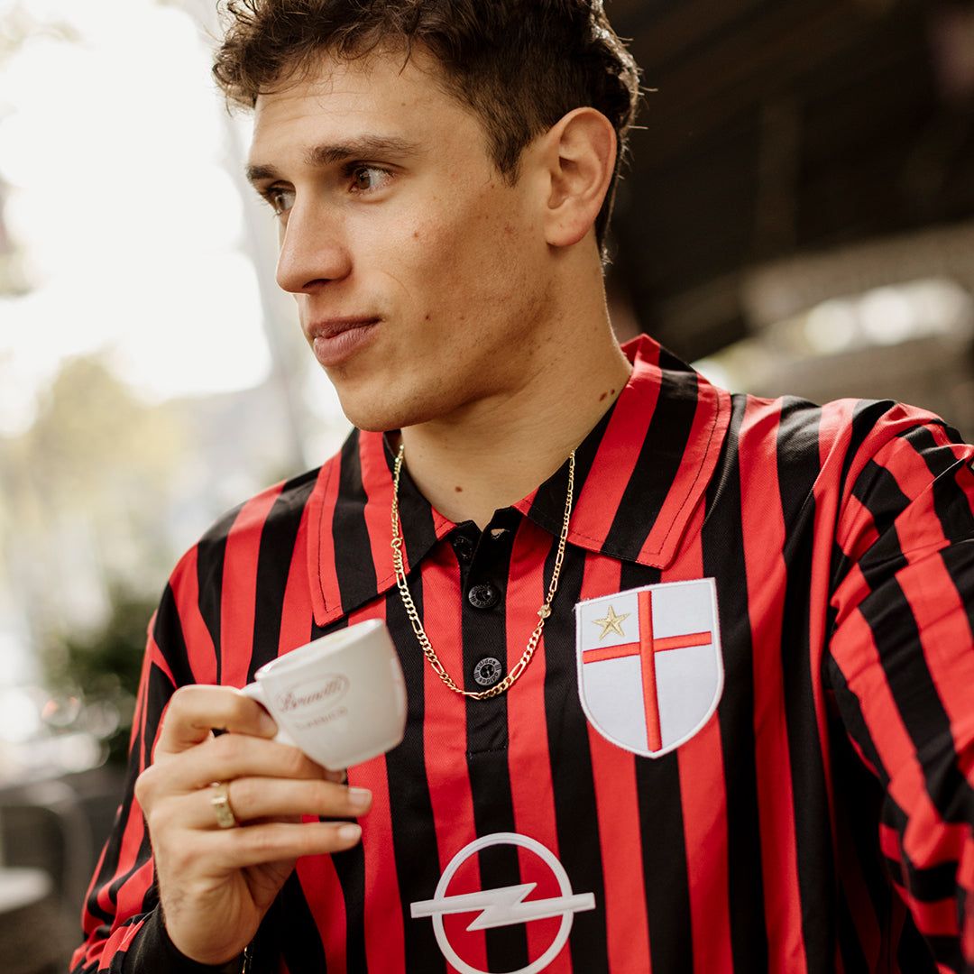 Cult Kits |  AC Milan Collection , football shirts , soccer jersey , vintage , retro.