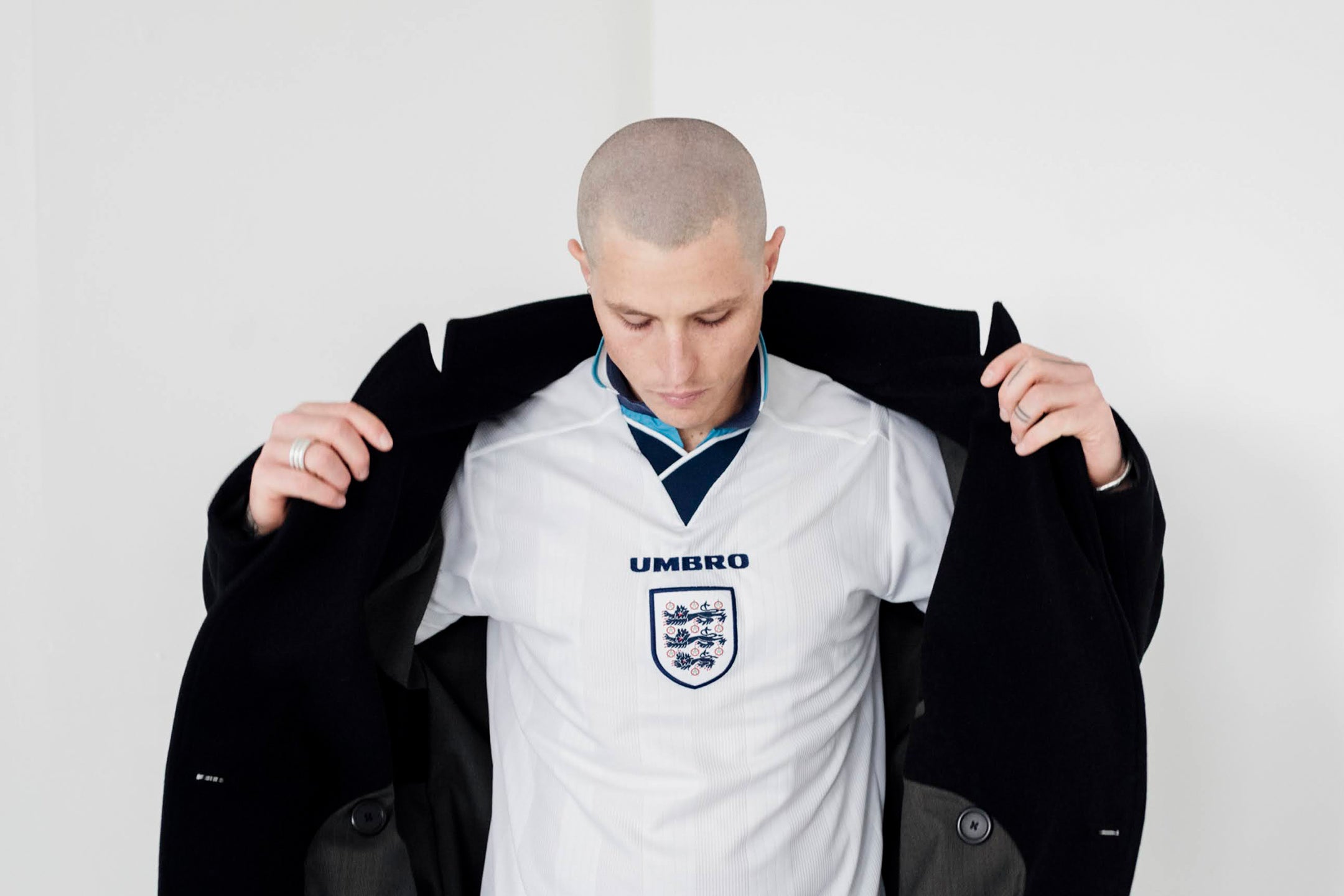 cult kits england collection classic & retro football shirts 