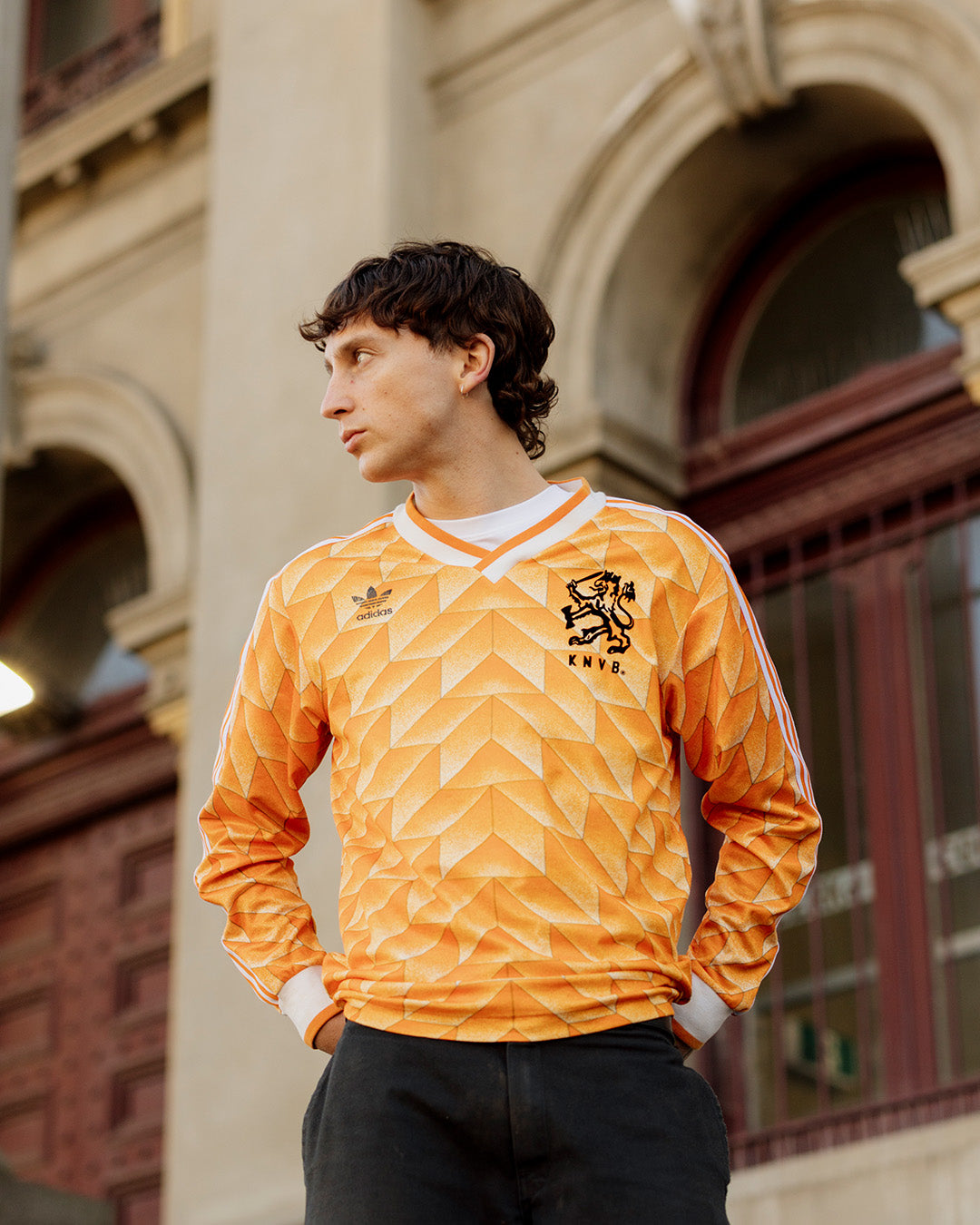 cult kits | rare football shirts collection , classic , vintage , retro , soccer jersey , classic football shirts