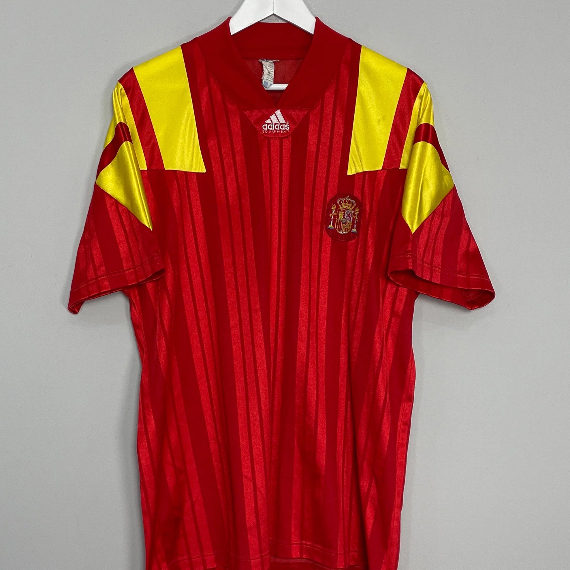 Shop 1992/94 SPAIN HOME SHIRT (L) ADIDAS, classic football shirts, vintage football shirts & retro soccer jerseys at Cult Kits