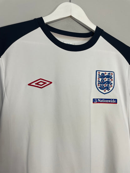 2010/11 ENGLAND TRAINING SHIRT (S*) UMBRO