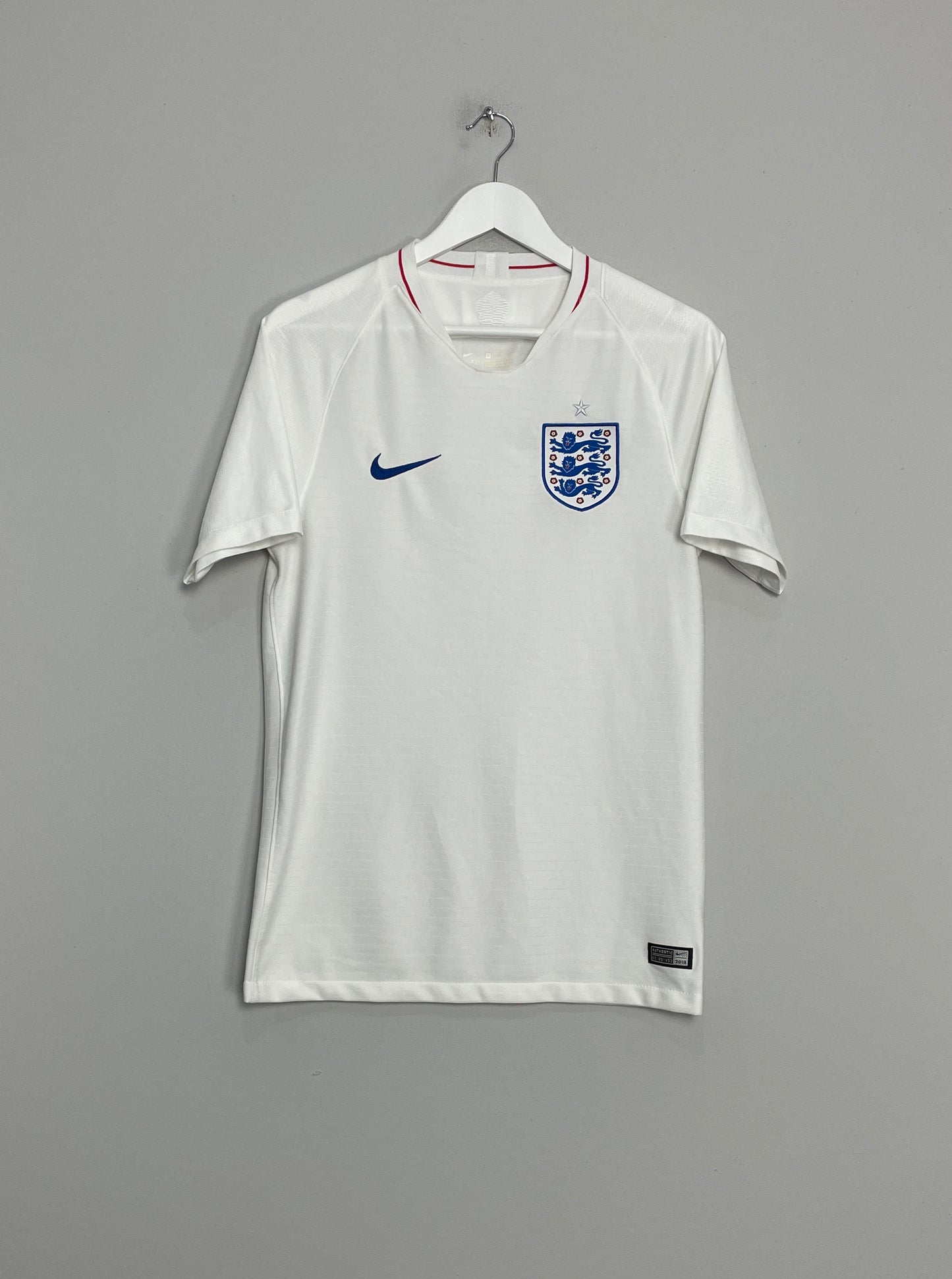 Image of the England shirt from the 2018/20 season