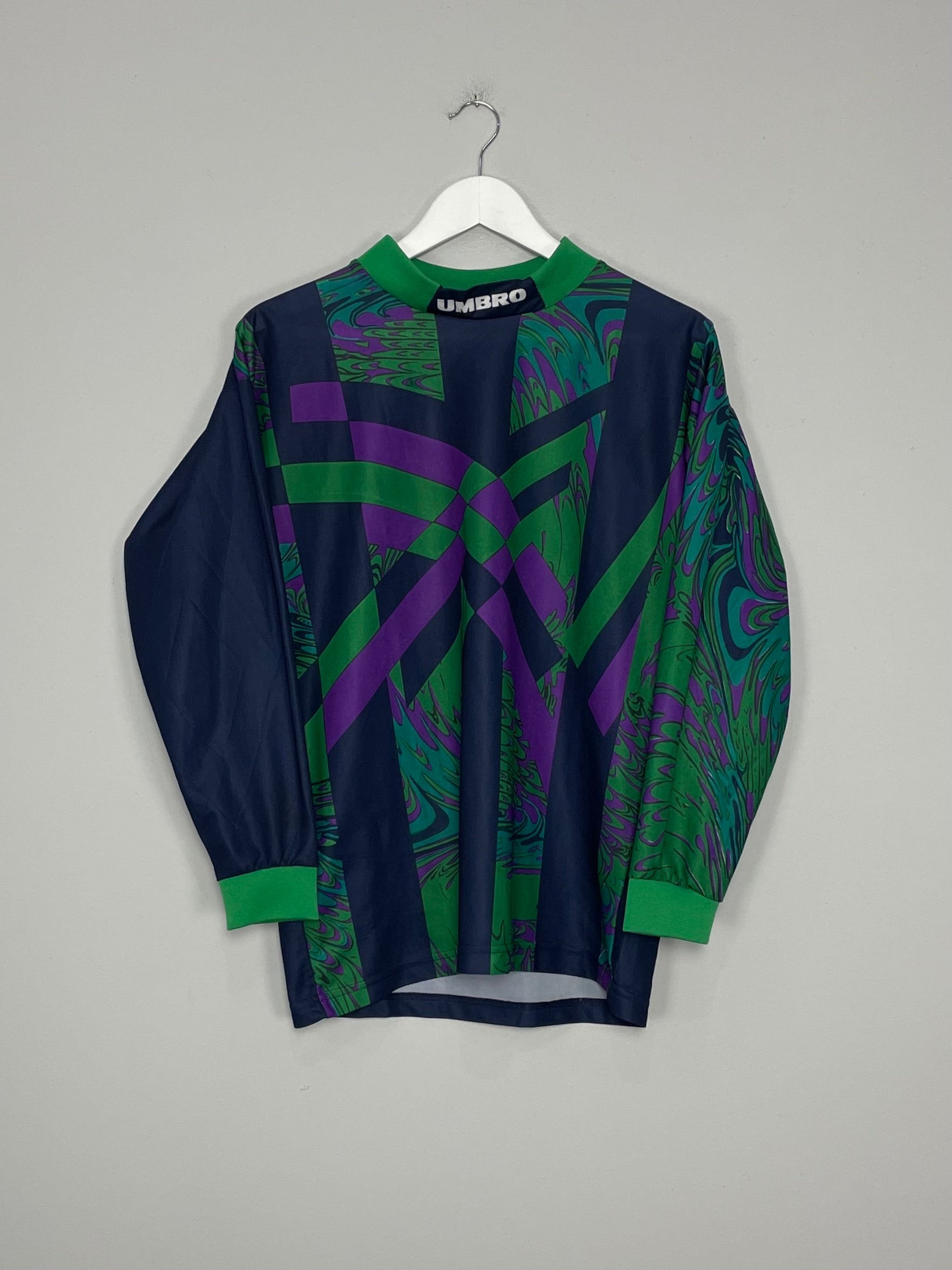 Classic Umbro Template Football Shirt