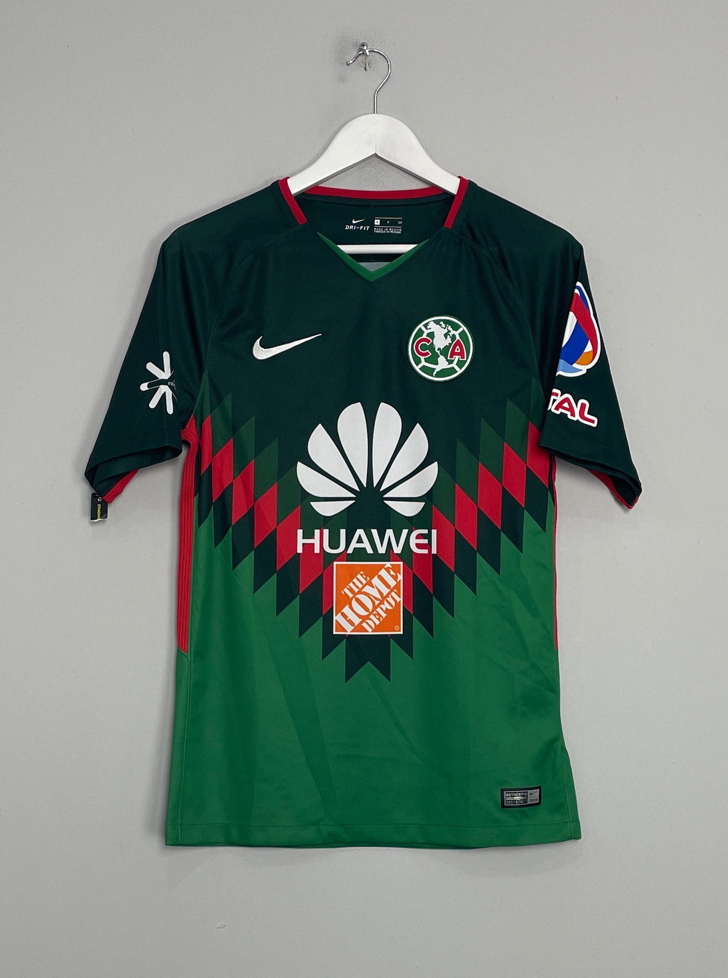 Image of the Club America shirt from the 2018/19 season