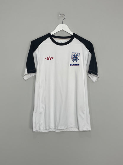 2010/11 ENGLAND TRAINING SHIRT (S*) UMBRO
