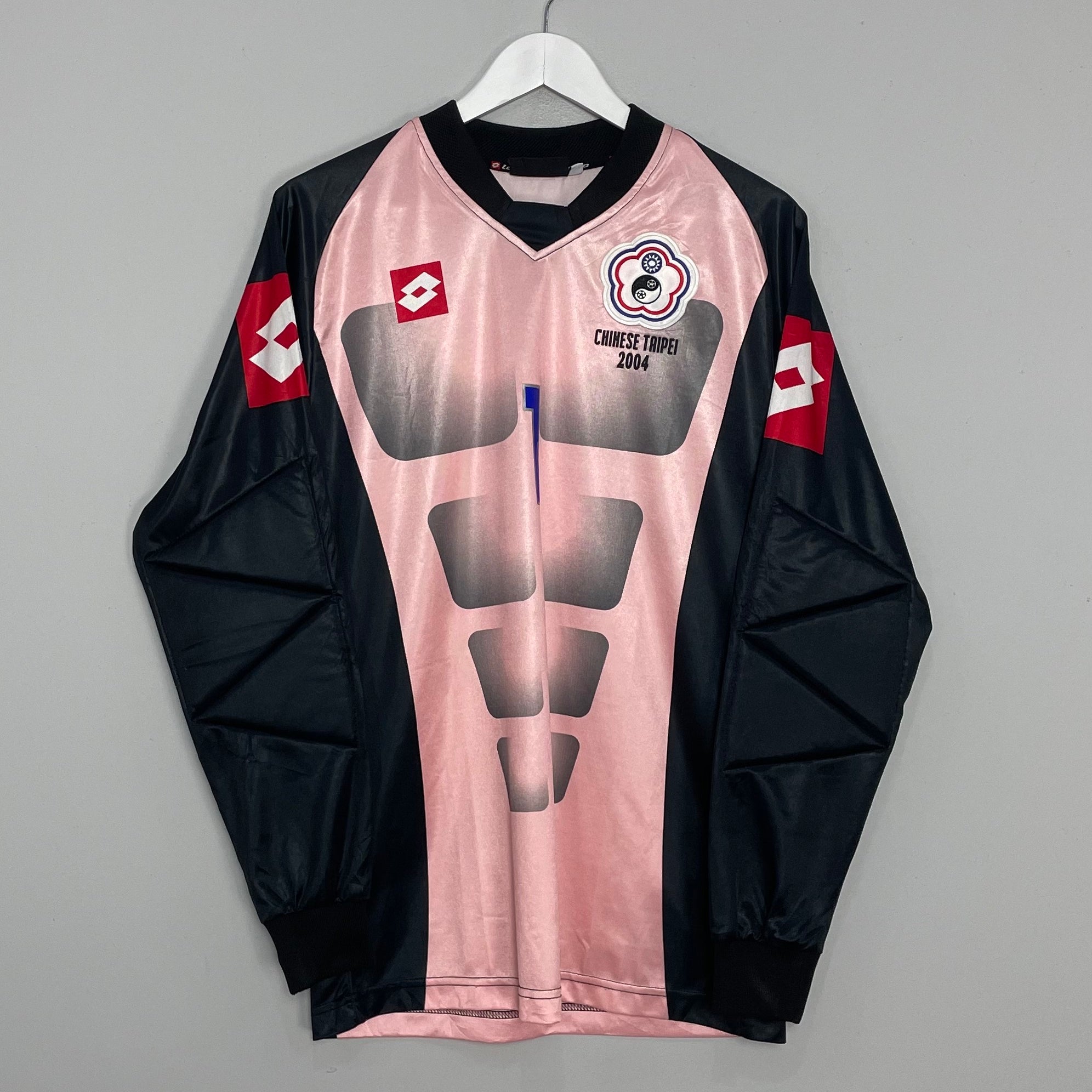 Shop 2004 CHINESE TAIPEI WU YING #1 *PLAYER ISSUE* GK SHIRT (L) LOTTO, classic football shirts, vintage football shirts & retro soccer jerseys at Cult Kits