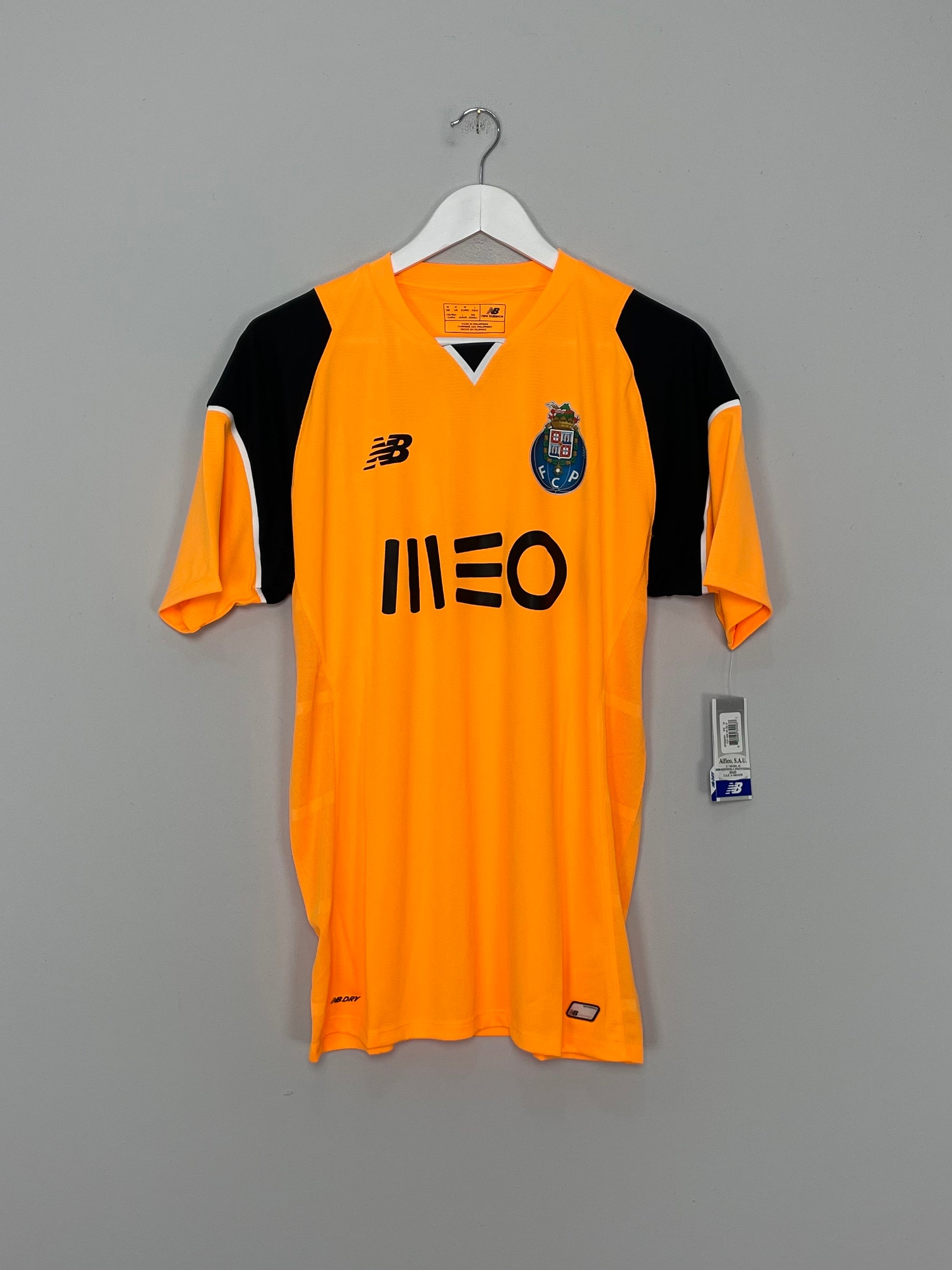 Shop 2016/17 PORTO *BNWT* GK SHIRT (MULTIPLE SIZES) NEW BALANCE, classic football shirts, vintage football shirts & retro soccer jerseys at Cult Kits