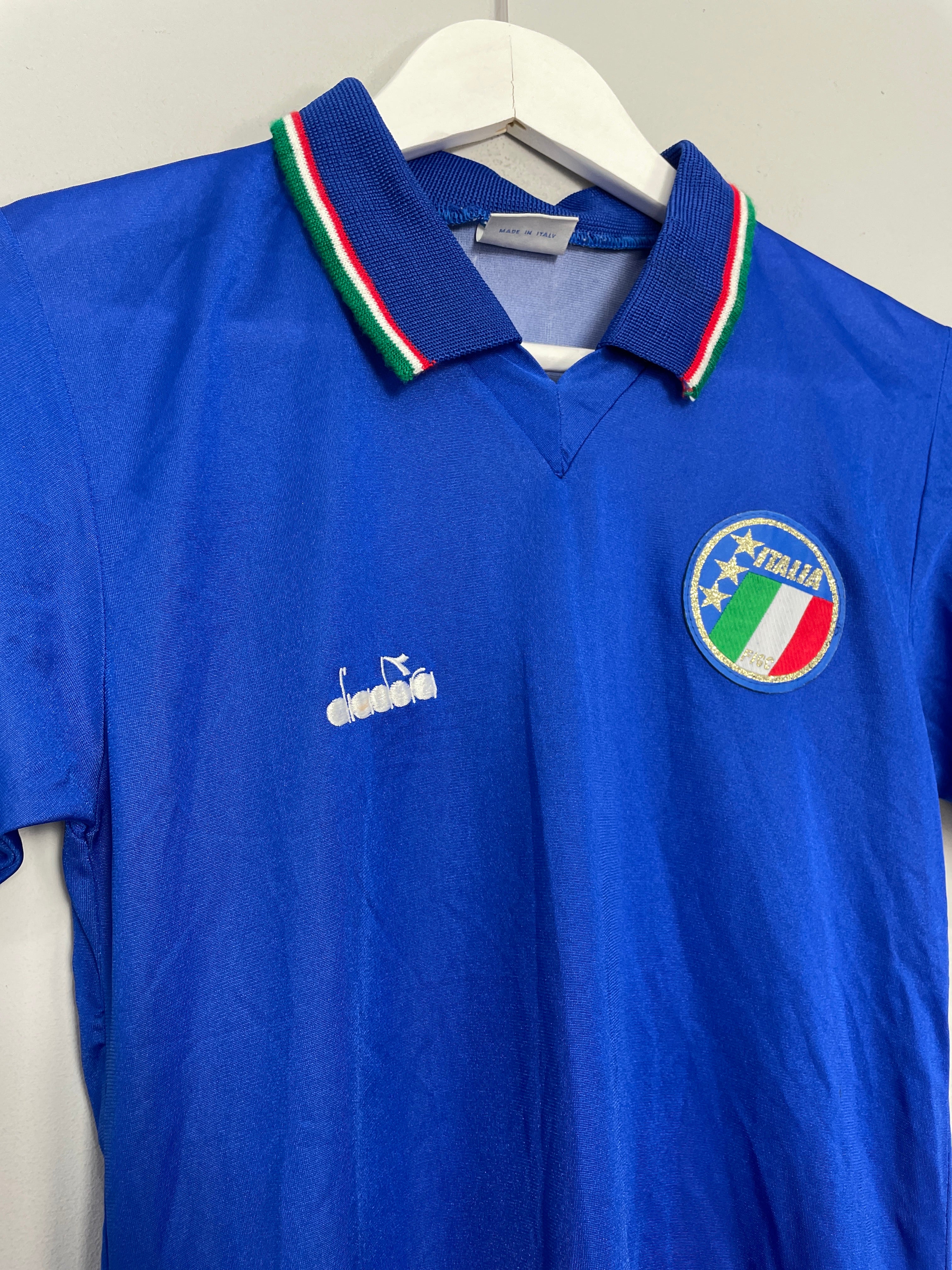 Shop 1986/90 ITALY HOME SHIRT (XS) DIADORA, classic football shirts, vintage football shirts & retro soccer jerseys at Cult Kits