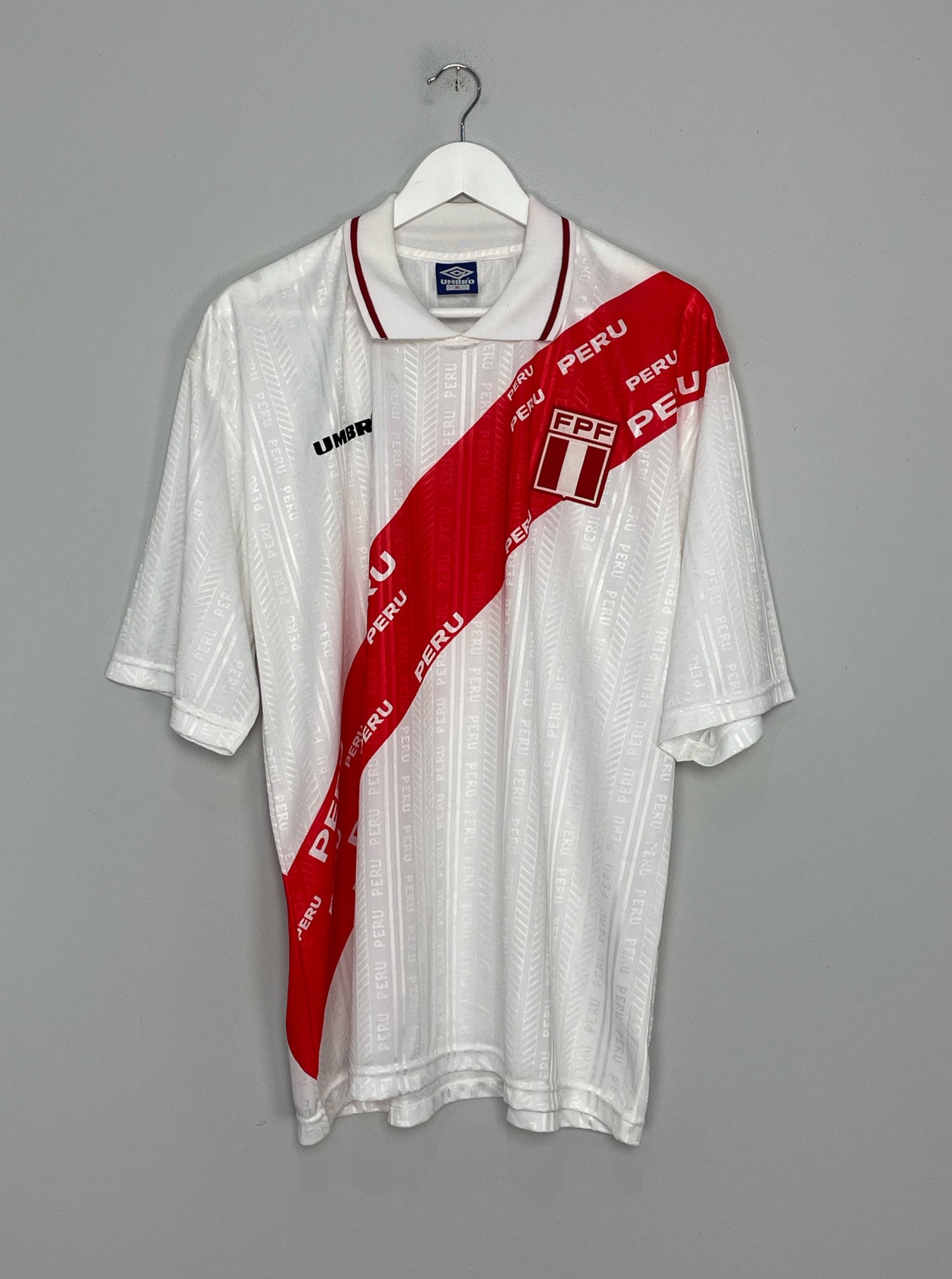 1996/97 PERU HOME SHIRT (XL) UMBRO