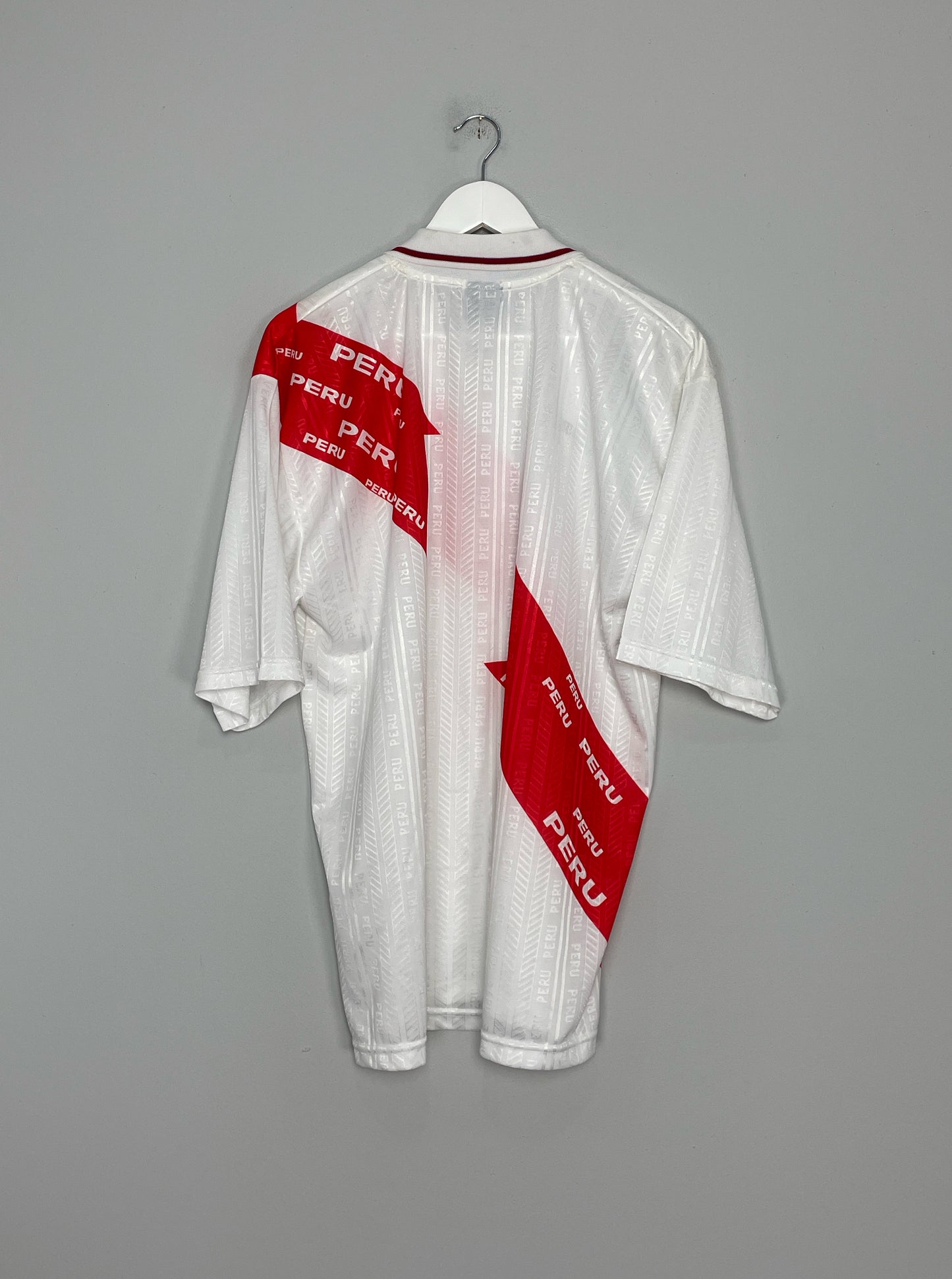 1996/97 PERU HOME SHIRT (XL) UMBRO