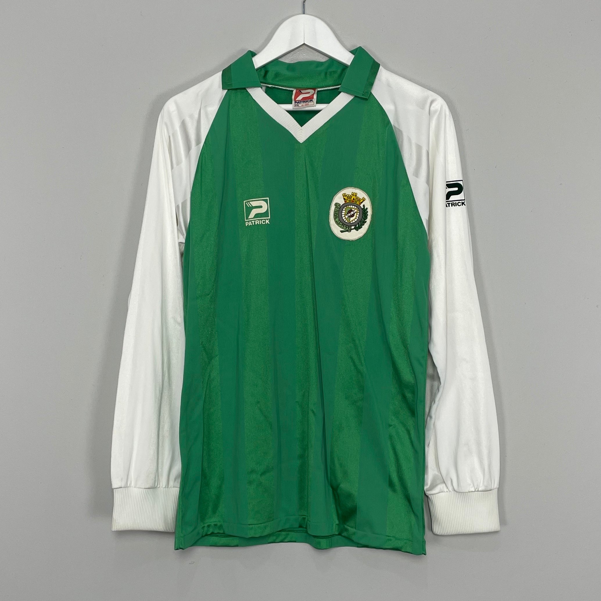 Shop 1980 VITORIA DE SETUBAL #5 L/S HOME SHIRT (M) PATRICK, classic football shirts, vintage football shirts & retro soccer jerseys at Cult Kits