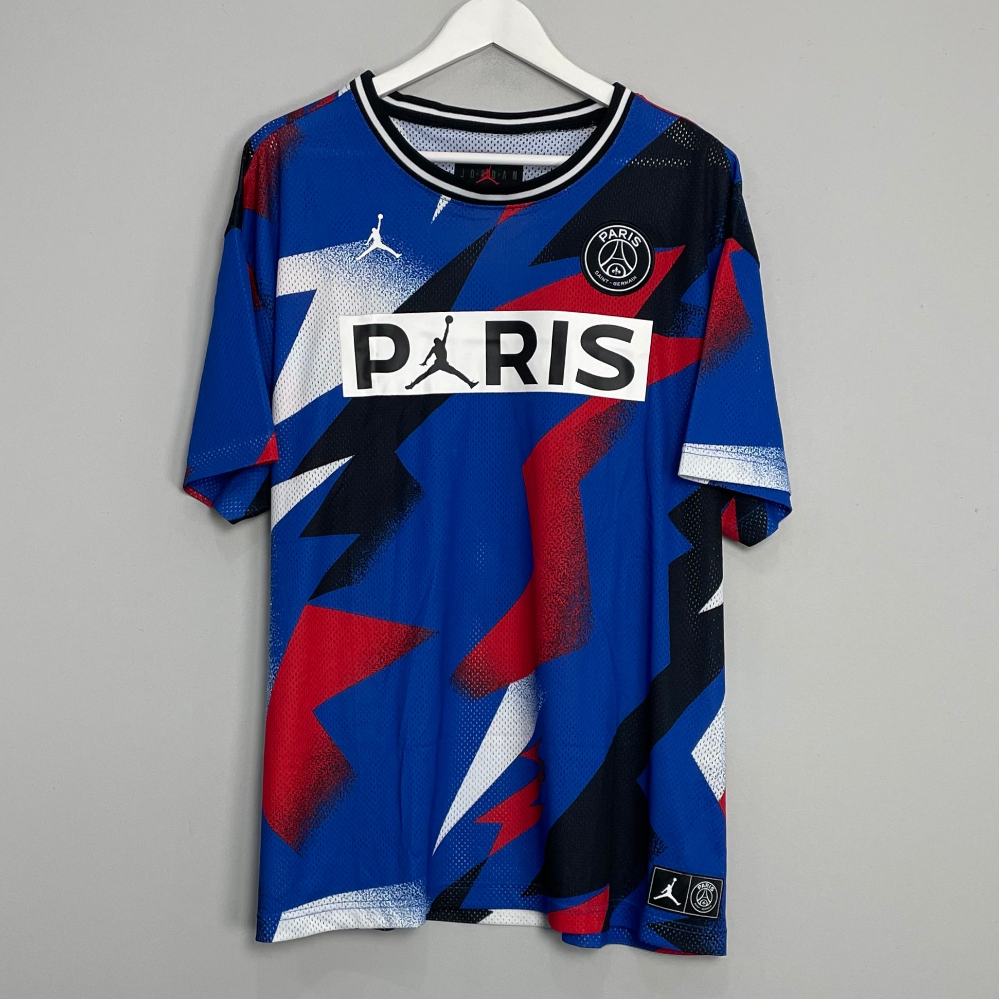 Shop 2019/20 PSG COBALT MESH SHIRT (XL) JORDAN, classic football shirts, vintage football shirts & retro soccer jerseys at Cult Kits