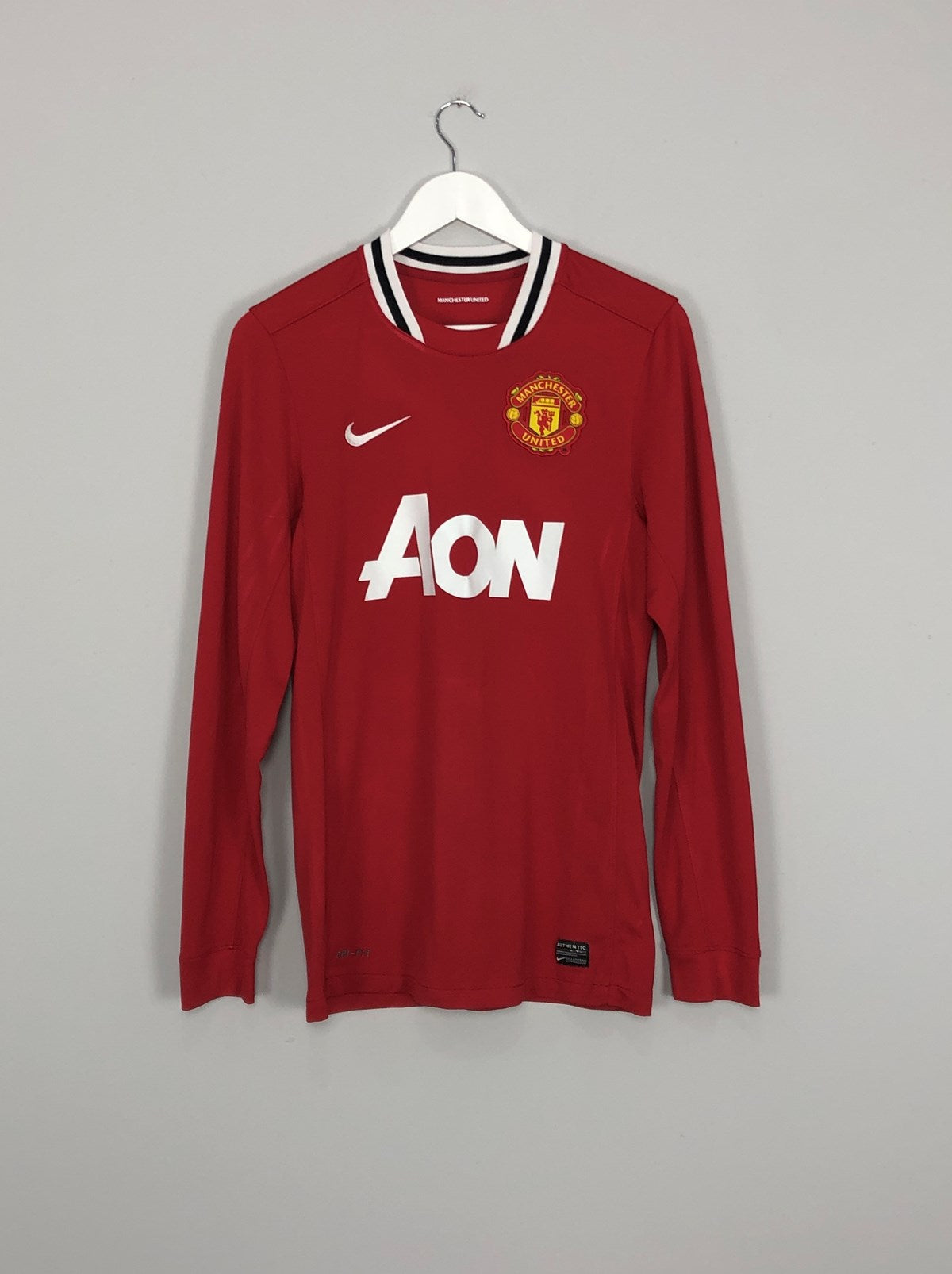 2011/12 MANCHESTER UNITED YOUNG #18 L/S HOME SHIRT (S) NIKE