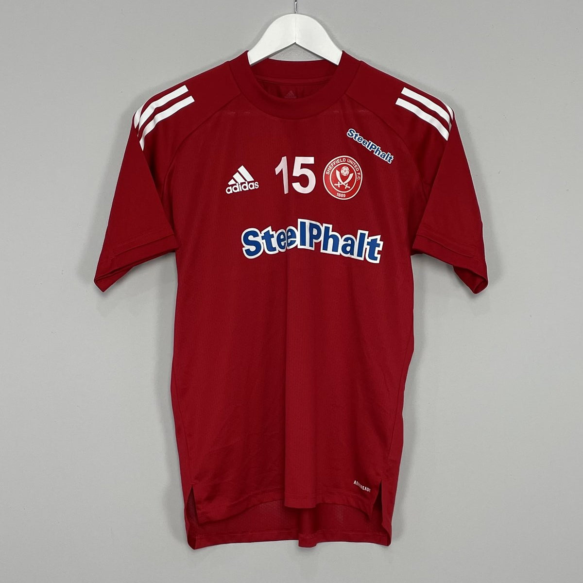Shop 2018/19 SHEFFIELD UNITED WOMENS #15 ADIDAS TRAINING SHIRT (S) ADIDAS, classic football shirts, vintage football shirts & retro soccer jerseys at Cult Kits