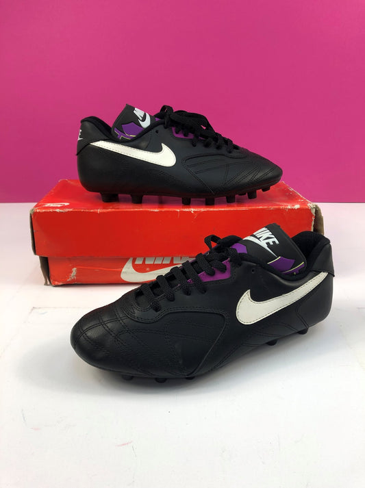 1990s NIKE TREVISO *BRAND NEW* FOOTBALL BOOTS